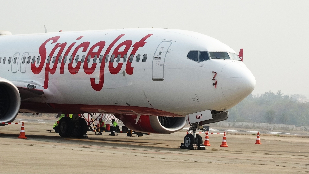 SpiceJet to expand fleet to 60 aircraft